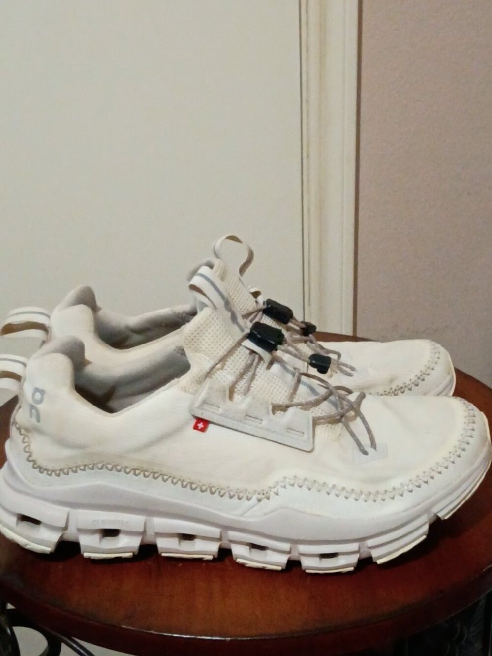On Running Cloudaway Womens Shoes Size 9.5 Ivory Pearl 49.98945 Running Sneakers - Picture 1 of 13